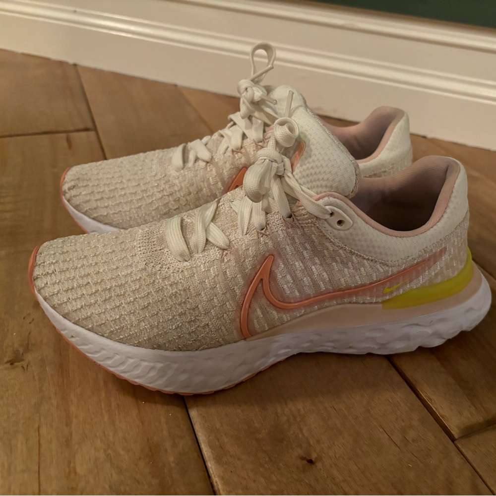 Nike React Infinity Flyknit Sneaker - image 2